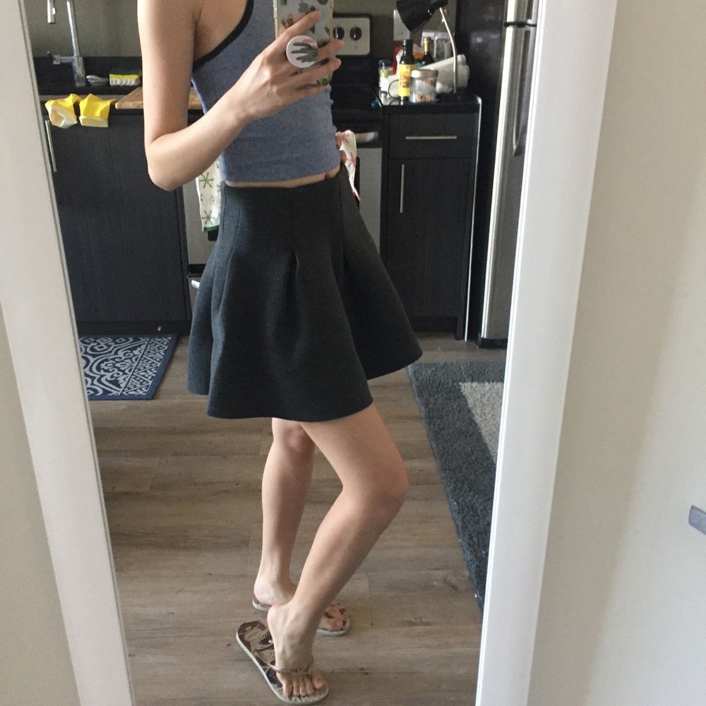 NWOT foam like texture skirt